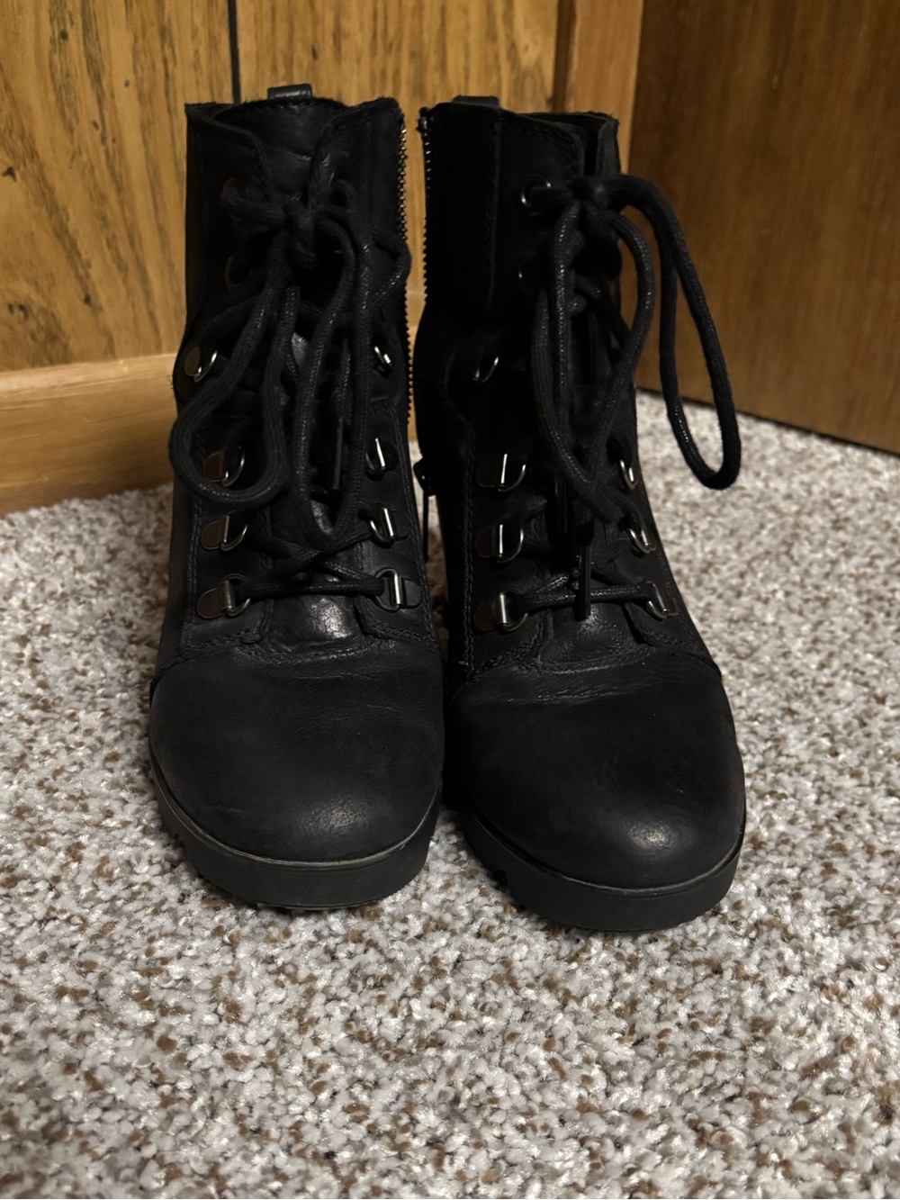 Sorel Black Lace-Up Ankle Boots with Side Zipper